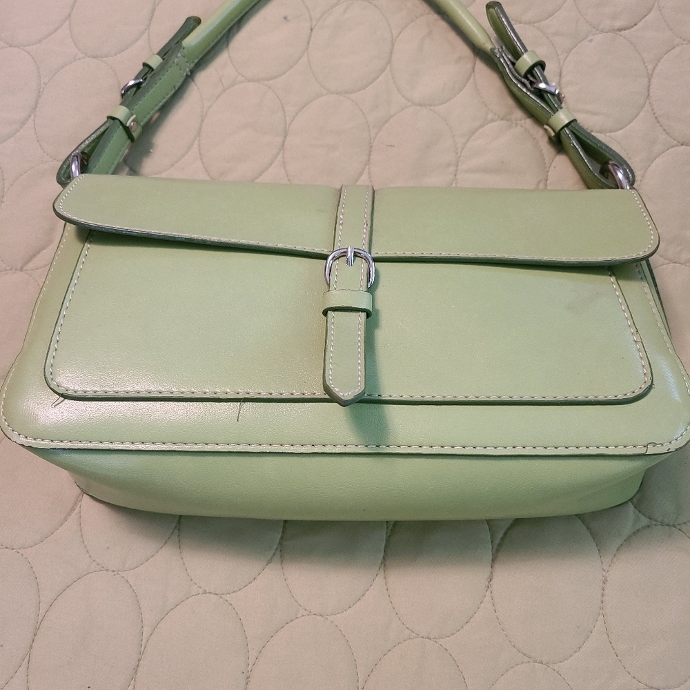 HP 🔥🔥🔥NWOT Mondani purse, handbag Green - Picture 3 of 4
